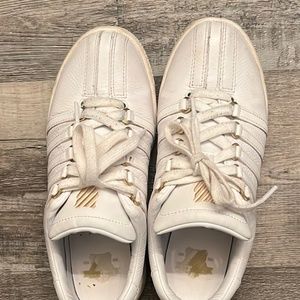 K Swiss Tennis Shoes